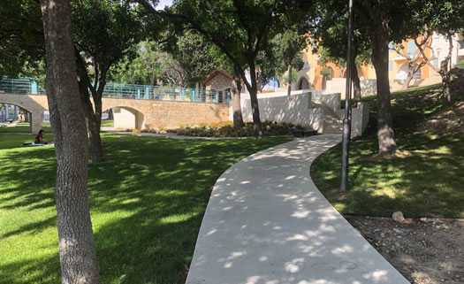 Парк Ivis Maliotou