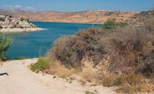 Плотина Аспрокреммос