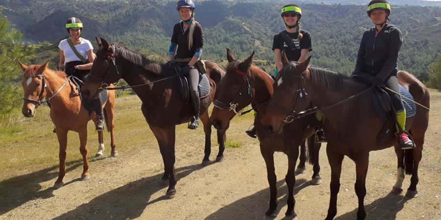 Maria's Horse Trekking в Пафосе
