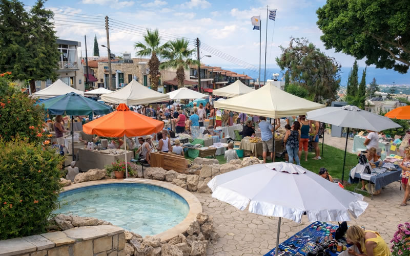 Местный рынок в Peyia недалеко от Пафоса - Peyia Village Market