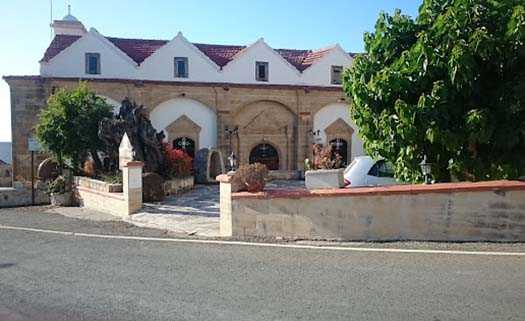 Saint Mamantos Cathedral