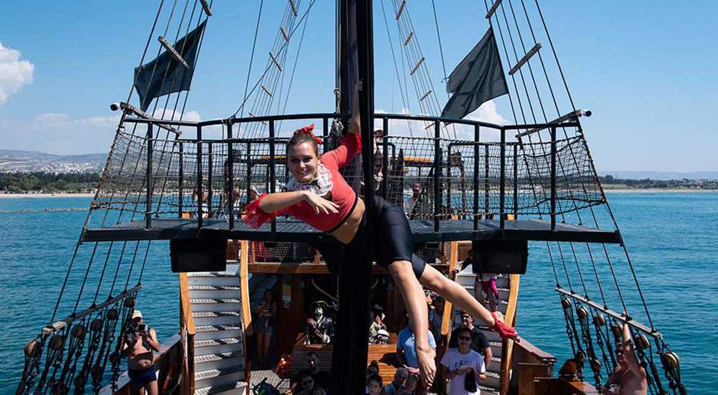 Пиратский круиз Jolly Roger