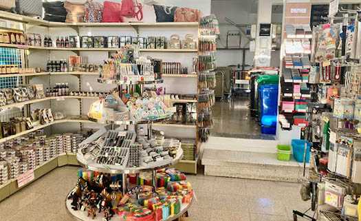 Michalis Spontas Souvenir Shop в Пафосе