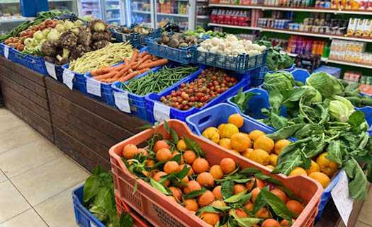 Tsiakkouris Fruit Market в Пафосе