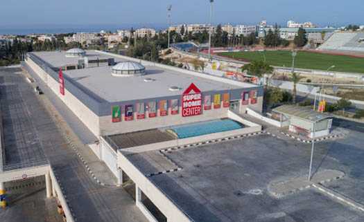 Superhome Center в Пафосе